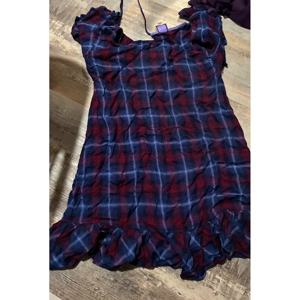 Vivi by Violet Weekend Plaid Ruffle Hem Mini Dress Burgundy Navy Blue Small